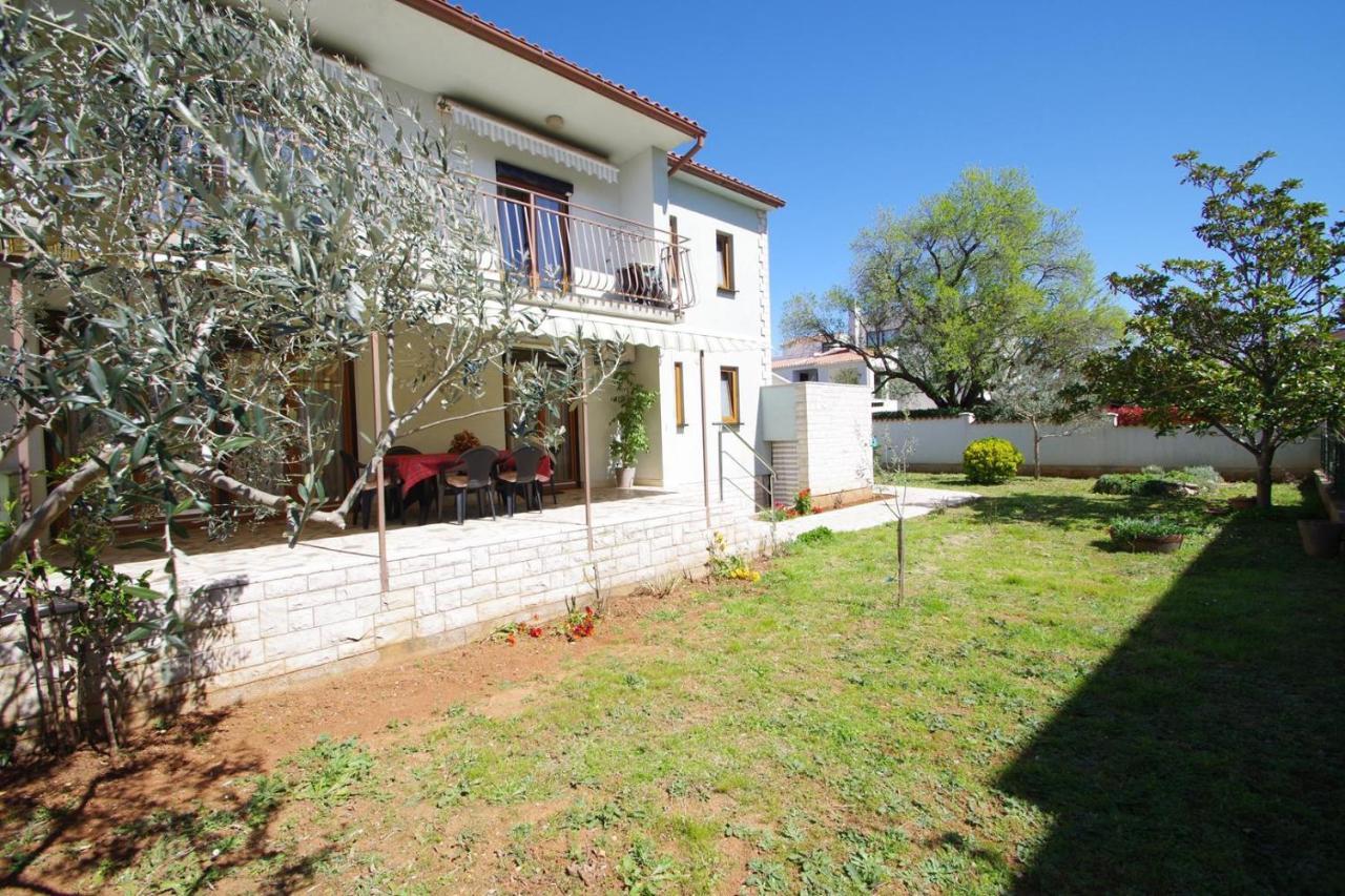 Apartment Ana Pula Exterior foto