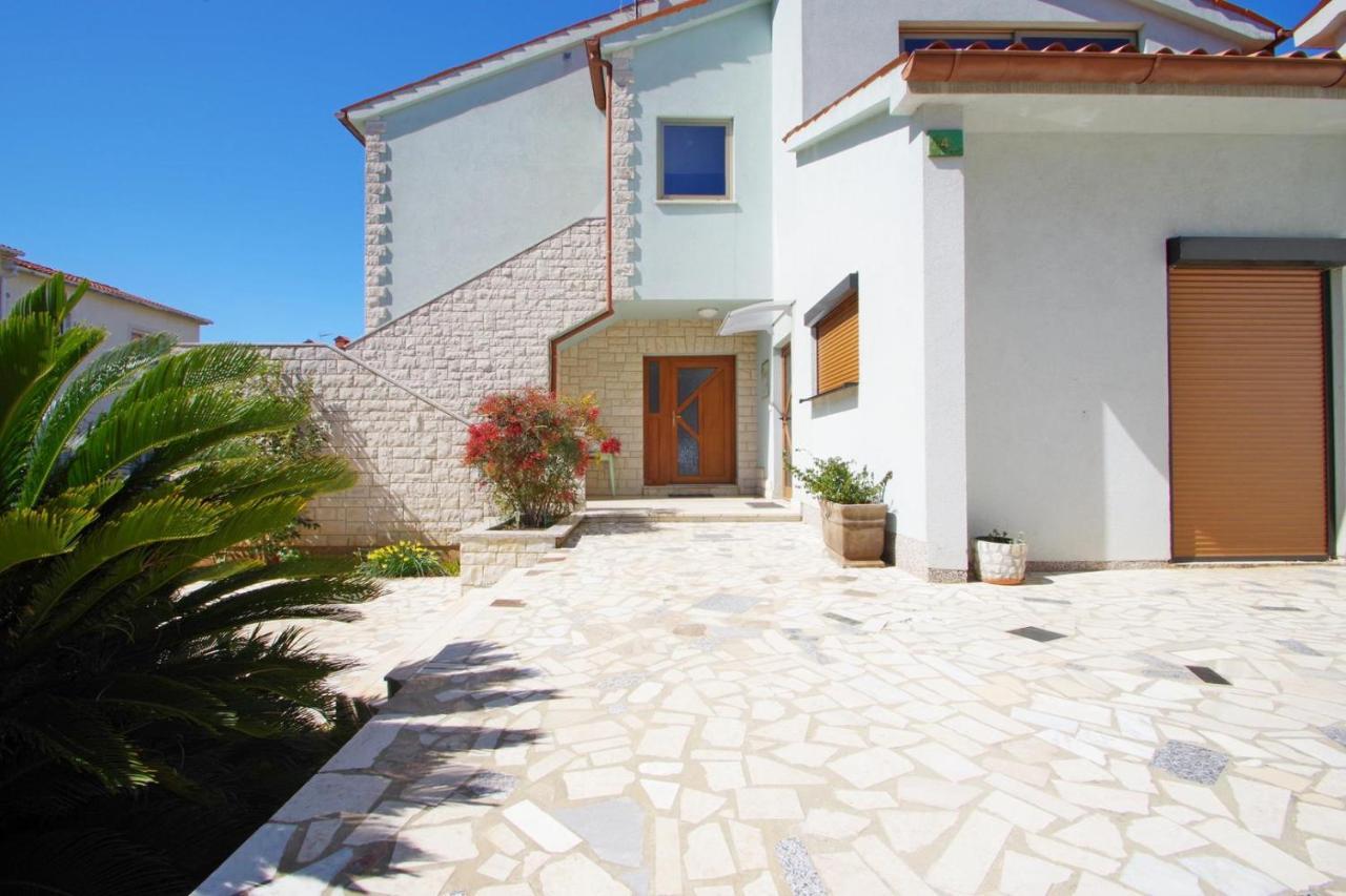 Apartment Ana Pula Exterior foto